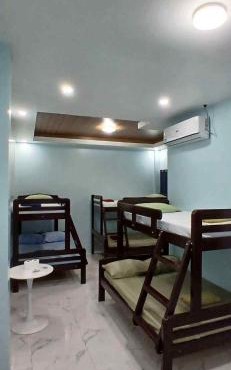Rey's Pension House - Barkadahan