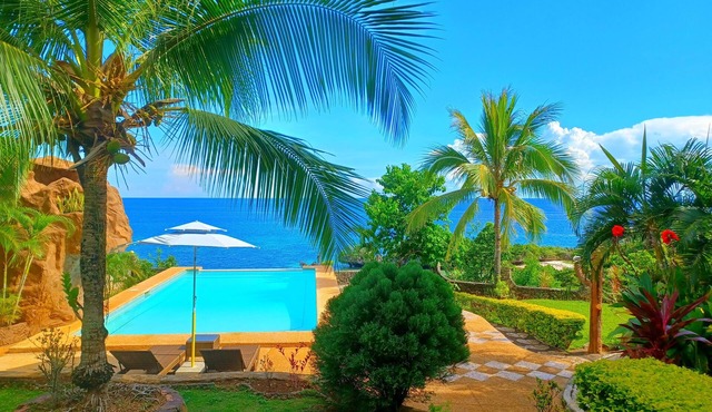 Romantic, private villa. A serene paradise awaits you.