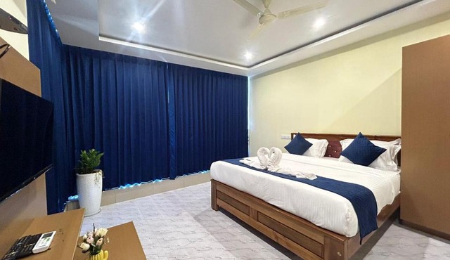 SB Royal Inn