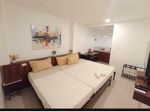 SeaKoast Breeze Apartelle