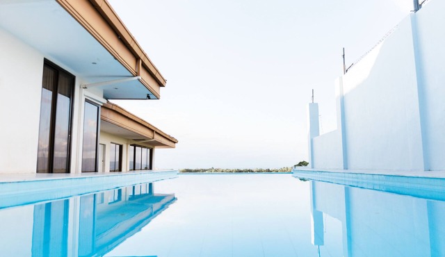 Seaview Hills Luxury Apartments & Rooms
