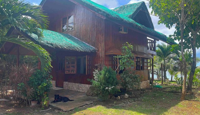 Siquijor Sea Front House , 2 story, amazing sunset view