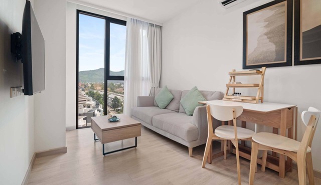 Skypark Aurora 3, One Bedroom 1Bx Premium