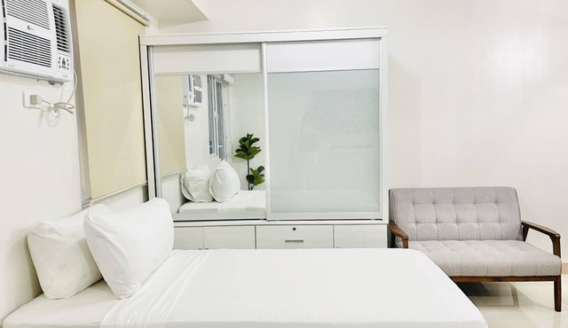 Stay in Style: Hotel-Like Comforts in a City