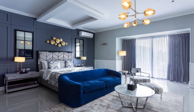 Stonehill Suites