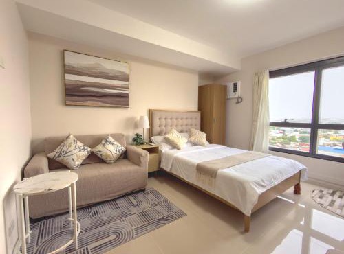 Studio Unit at J Tower - Near Cebu Intl airport and SM J Mall