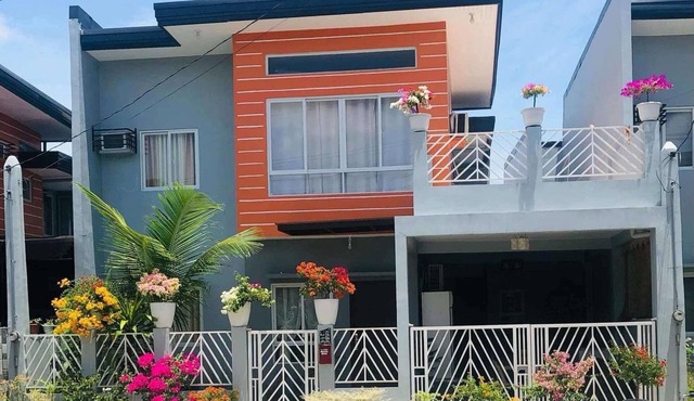 Superhost Home . 2min Intl Davao Airport . Pool . WiFi . Samal Get Away . Mall