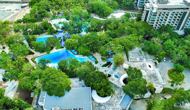 Tambuli Seaside Resort and Spa