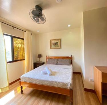 Tessie's Home Stay Bed & Breakfast