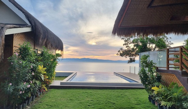 The CLiffhouse Samboan