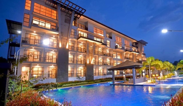 The Crown Residences at Harbour Springs