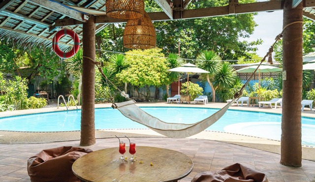 The Sharks Tail Dive Resort