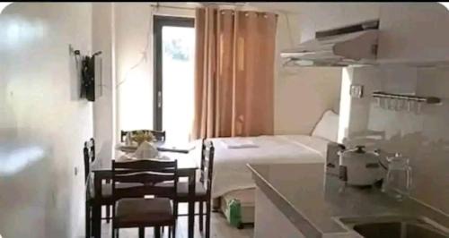 Thyme residences condominium, Unit 208