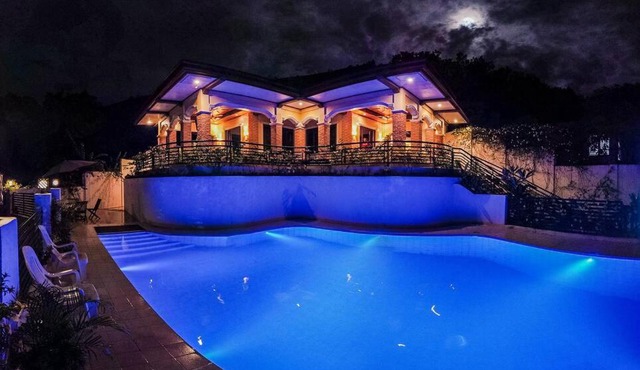 Twin House Villa