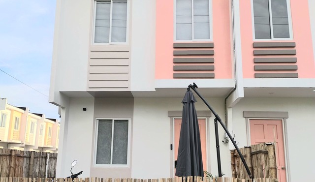 Updated Fully Furnished Charming townhome with AC in Bogo City