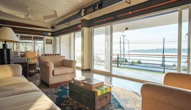 Veranda Suites and Restaurant