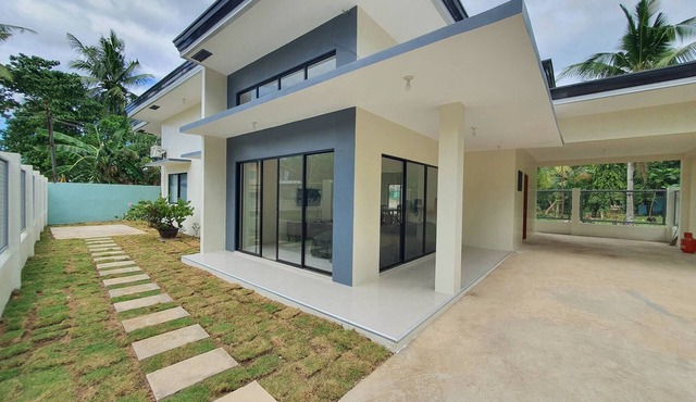 Villa Emee Nora in Panglao Island, Bohol Philippines