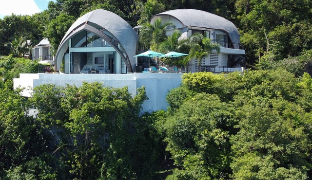 Winning Award Villa with Seaview