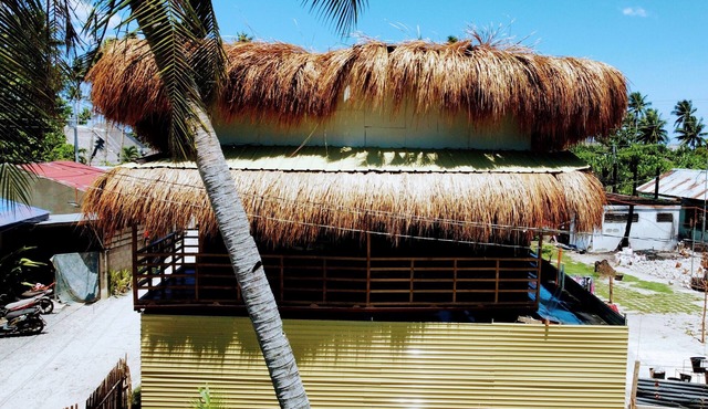 Ysla Dapeng Siargao