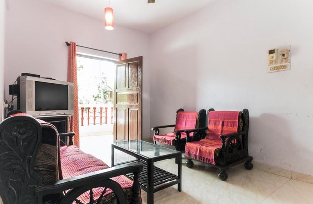 2 BHK Bungalow in Candolim - North Goa, by GuestHouser (29E7)