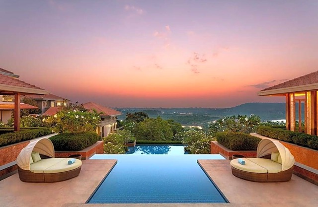 5-Star Hotel ∙ Hilton Goa Resort
