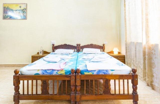 Apartment with parking in Candolim, Goa, by GuestHouser 62124