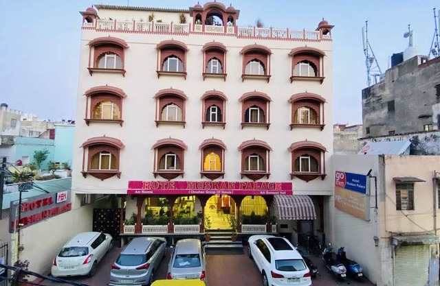 Hotel Muskan Palace