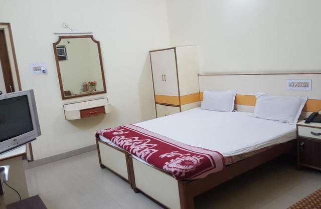 hotel raja