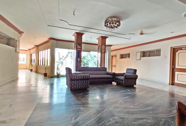 Hotel Raja