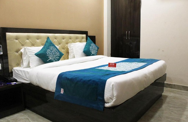 OYO 1125 Hotel City Point