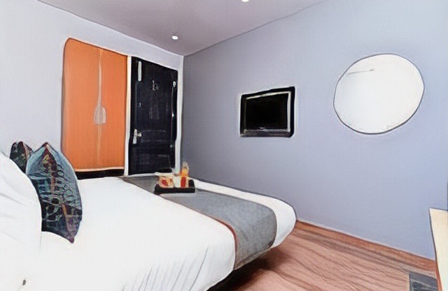 Townhouse Chattarpur 