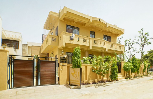 R41-A Boutique Hotel