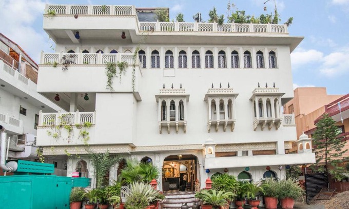Gopalbari House | 1 BR Boutique stay in Gopalbari, Jaipur (E7E5), by GuestHouser
