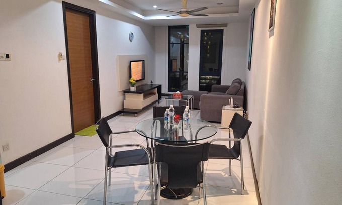 Bukit Bintang Apartment | 100 m² Apartment ∙ 2 bedrooms ∙ 4 guests