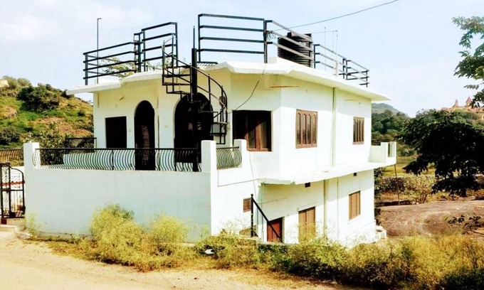 Mount Abu Villa | 100 m² Villa ∙ 3 bedrooms ∙ 10 guests
