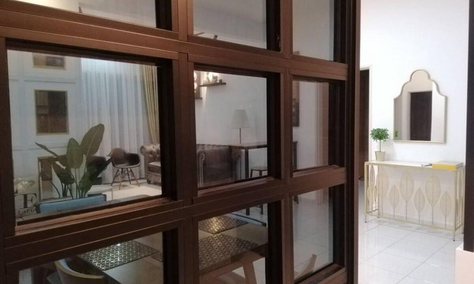 Kajang House | 1080 m² House ∙ 3 bedrooms ∙ 10 guests