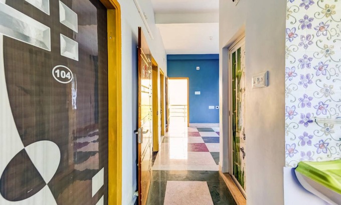 Bhubaneshwar Hotel | 11 m² Hotel ∙ 3 guests
