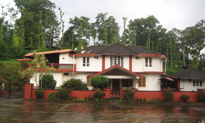 Kutta Villa | 112 m² Villa ∙ 5 bedrooms ∙ 19 guests