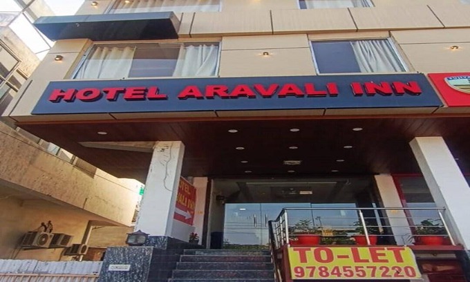 Tonk Road Hotel | 120 m² Hotel ∙ 3 guests