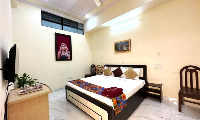 Jagatpura House | 14 m² Bungalow ∙ 2 guests