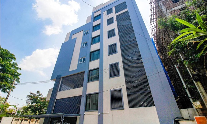 Manikonda Hotel | 150 m² Hotel ∙ 3 guests