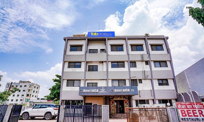 Aurangabad Hotel | 150 m² Hotel ∙ 3 guests