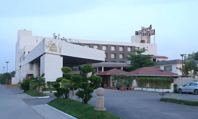 Sanwer Hotel | 160 m² Hotel ∙ 4 guests