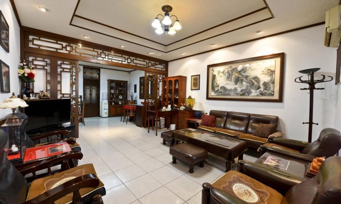 East District Hotel | 168 m² Motel ∙ 5 bedrooms ∙ 20 guests