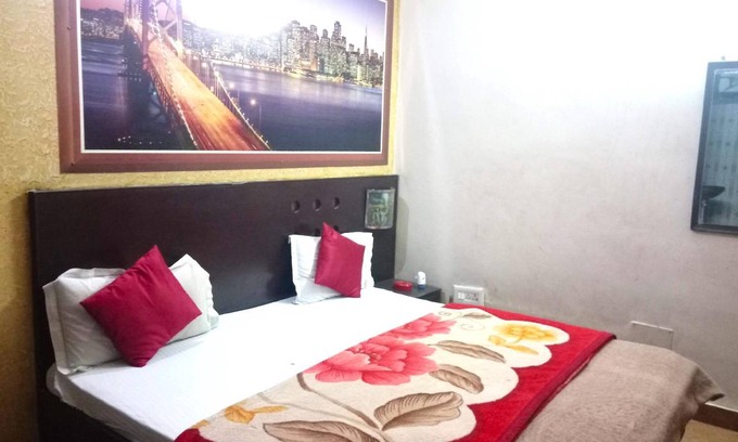 Nizamuddin East Apartment | 170 m² Apartment ∙ 2 guests