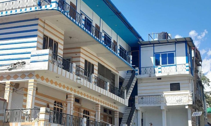 Guptkashi Hotel | 170 m² Hotel ∙ 3 guests