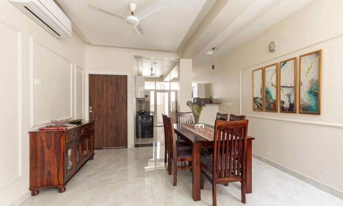 Pink City Apartment | 180 m² Apartment ∙ 4 bedrooms ∙ 8 guests