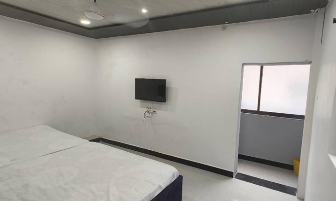 Ujjain Hotel | 180 m² Hotel ∙ 6 guests
