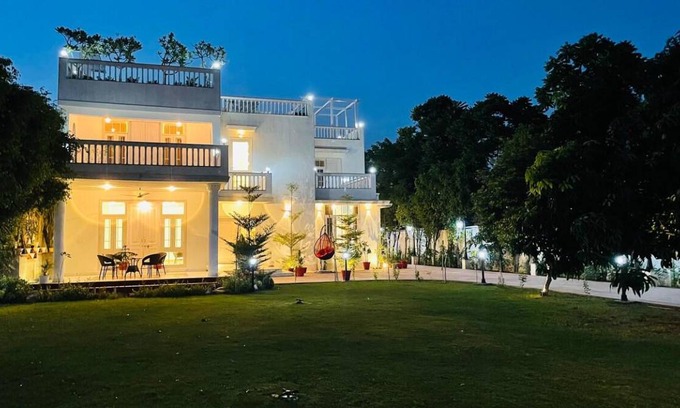 Bhiwadi Villa | 1858 m² Villa ∙ 7 bedrooms ∙ 25 guests
