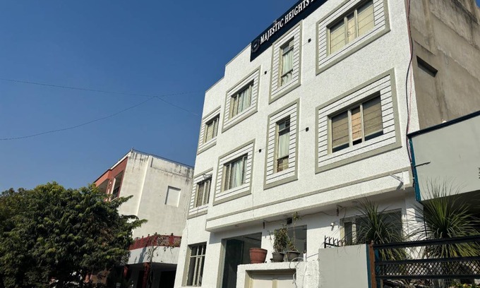 Durgapura Hotel | 19 m² Hotel ∙ 2 guests